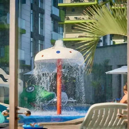 Premium & Prima Linie La Mare Apartment