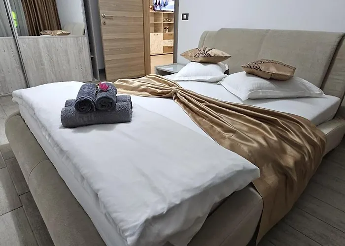 Premium & Prima Linie La Mare 3* Năvodari